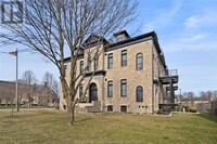 247 Brock St in Amherstburg, ON - Building Photo - Building Photo