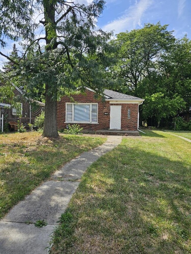 property at 5130 Outer Dr E