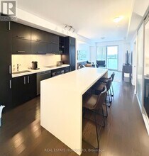 65 St Mary St in Toronto, ON - Building Photo - Building Photo