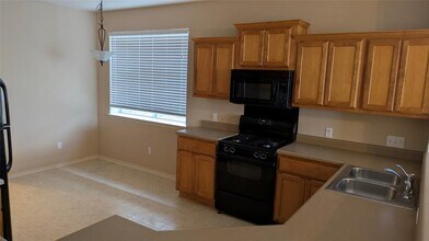 833 Rusk Rd in Round Rock, TX - Building Photo - Building Photo