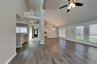 6230 Billington St in Houston, TX - Building Photo - Building Photo