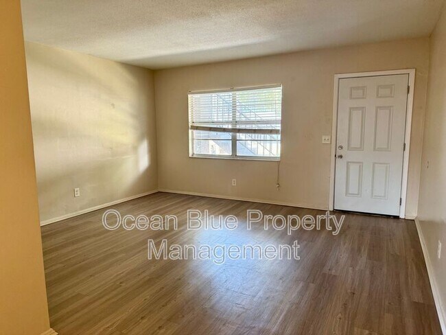 311 S Arcturas Ave in Clearwater, FL - Building Photo - Building Photo