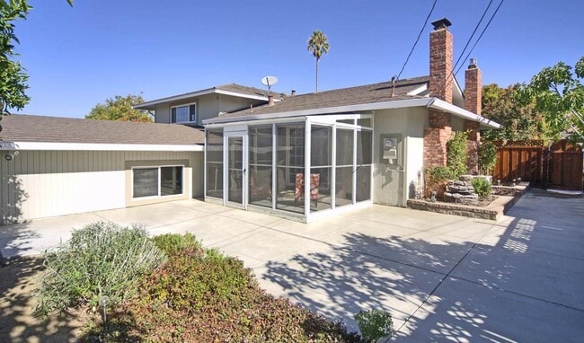 property at 3384 Burgundy Dr