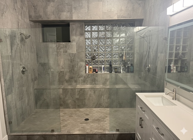 7606 E Via del Sol Dr in Scottsdale, AZ - Building Photo - Building Photo