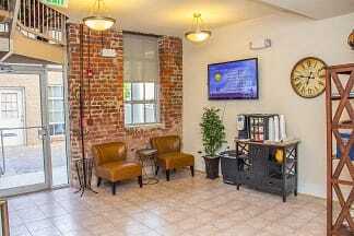 The Lofts at Shiplock Watch in Richmond, VA - Foto de edificio - Building Photo