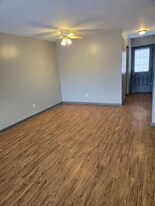 4532 Ridgely Tract Rd SE in Newark, OH - Building Photo