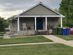 324 7th Ave S in Brookings, SD - Foto de edificio - Building Photo