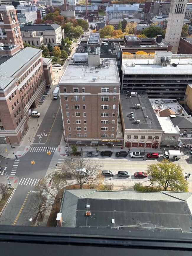 Corner House Apartments in Ann Arbor, MI - Building Photo - Building Photo