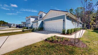 389 Charlie Way in St. Augustine, FL - Building Photo