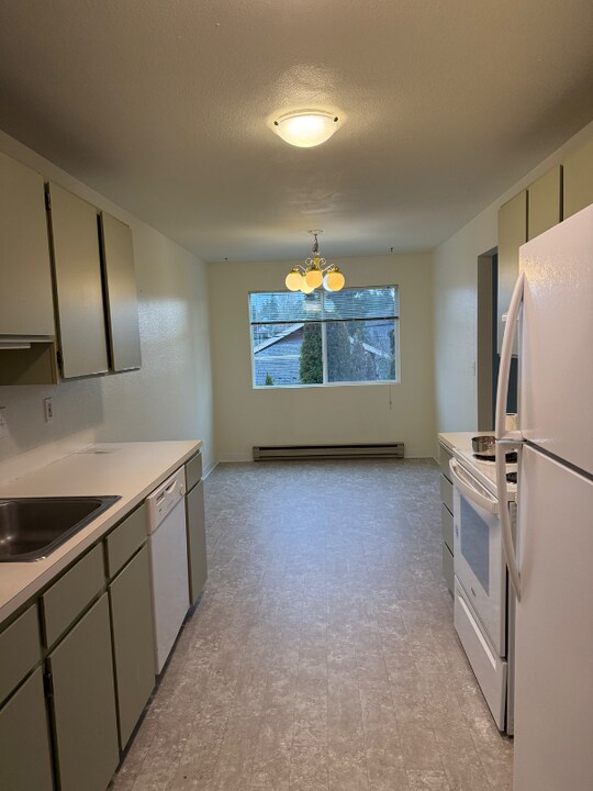 8858 Interlake Ave N in Seattle, WA - Building Photo