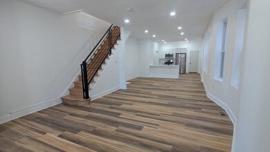 1223 S 53rd St in Philadelphia, PA - Foto de edificio - Building Photo