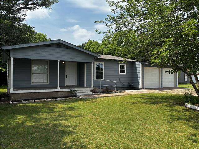 322 W Camp Wisdom Rd in Duncanville, TX - Building Photo