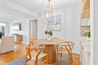2 Brackett Pl in Marblehead, MA - Building Photo - Building Photo