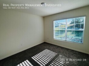 705 W Rexford Dr in Beverly Hills, FL - Building Photo - Building Photo