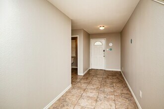 1330 Newton St in Cedar Hill, TX - Building Photo - Building Photo