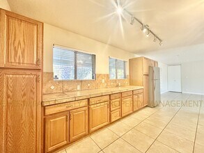 8338 E Julia St in Tucson, AZ - Building Photo - Building Photo