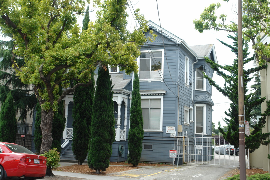 2222 Durant Ave in Berkeley, CA - Building Photo