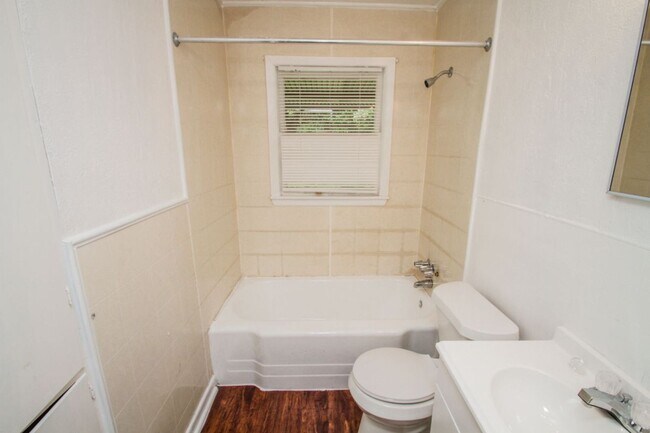 3030 Martin Luther King Dr in San Antonio, TX - Building Photo - Building Photo