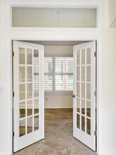 4538 Palmetto Cove Ln in Jacksonville, FL - Building Photo - Building Photo