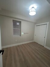 17 M St, Unit B in Boston, MA - Building Photo - Building Photo