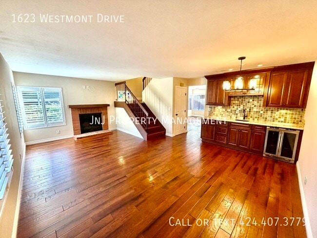 property at 1623 Westmont Dr