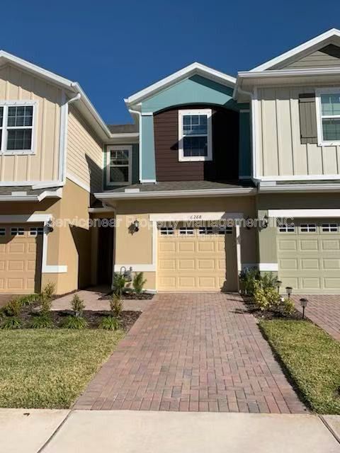 6268 Camino Dr in Apollo Beach, FL - Building Photo