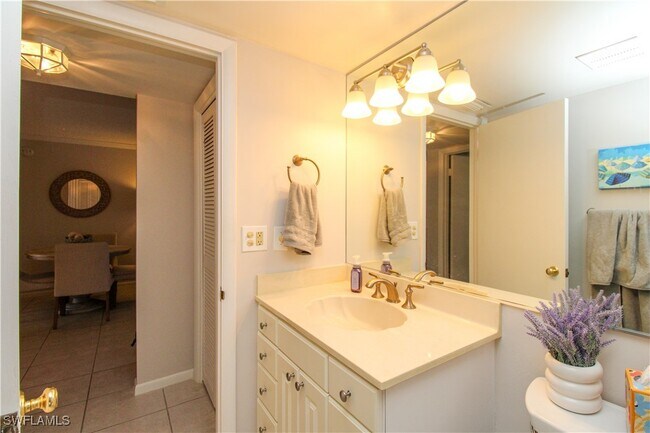property at 333 4th Ave S