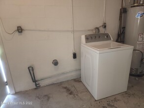 595 Albatross St in Merritt Island, FL - Building Photo - Building Photo