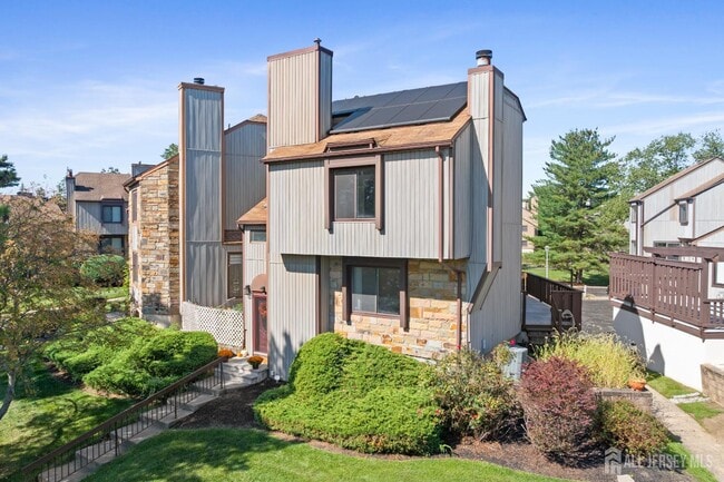 160 Goldmine Ln in Old Bridge, NJ - Building Photo - Building Photo