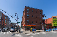 148 Smith St in Brooklyn, NY - Foto de edificio - Building Photo