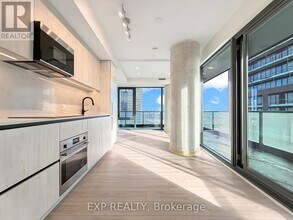 35 Parliament St in Toronto, ON - Building Photo - Building Photo