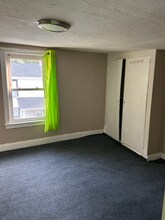 8 Quigley Ct in Winchester, MA - Building Photo - Building Photo