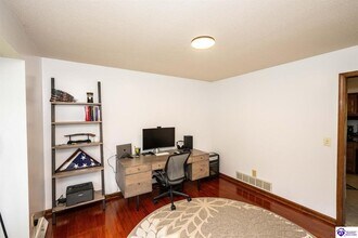 1813 Lakewood Dr in Elizabethtown, KY - Building Photo - Building Photo
