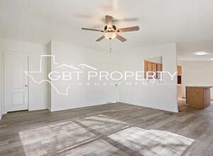 1615 Crockett St in Waco, TX - Building Photo - Building Photo