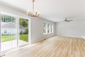 345 Estberg Ave in Waukesha, WI - Building Photo - Building Photo