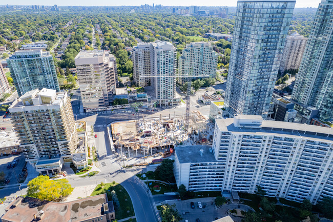 Ellie Condominiums in Toronto, ON - Building Photo - Building Photo