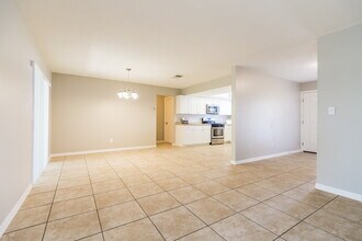 10636 Larissa St in Orlando, FL - Building Photo - Building Photo