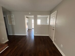 30 Brianfield Cv, Unit C in Jackson, TN - Building Photo - Building Photo