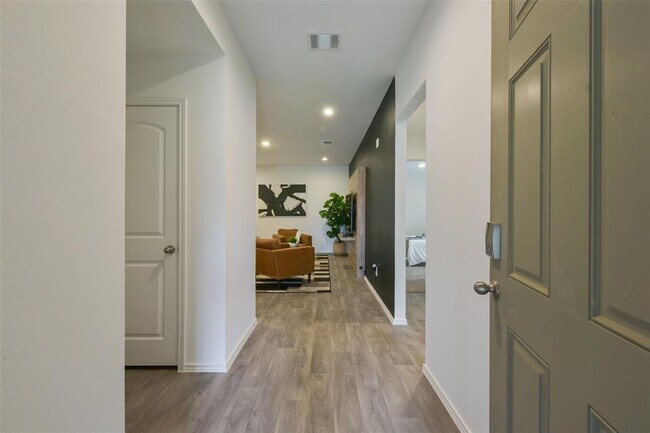 14417 Gray Rocks Rd in Patton Village, TX - Building Photo - Building Photo