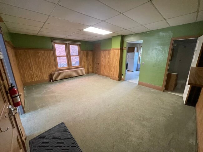 216 E Franklin St, Unit APT 1