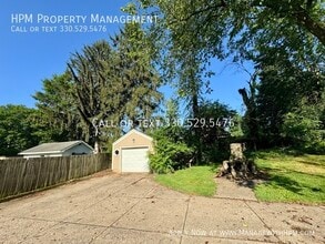 217 15th St NW in Massillon, OH - Building Photo - Building Photo