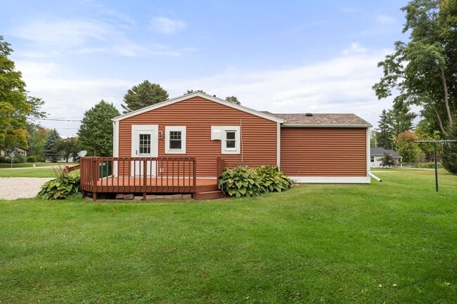 715 Washington St in Fremont, WI - Building Photo - Building Photo