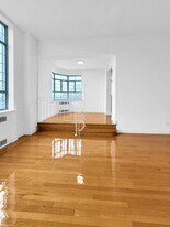 1-50 Greenway Terrace in Queens, NY - Building Photo