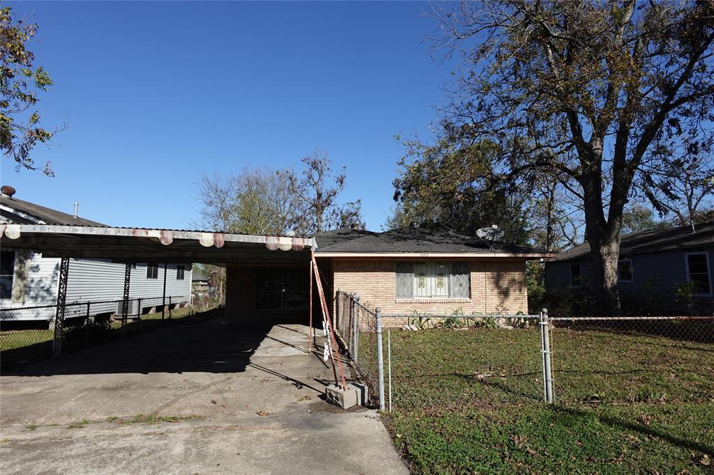 4313 E Toliver St in Houston, TX - Building Photo