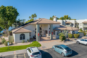 Shores At Andersen Springs in Chandler, AZ - Building Photo - Building Photo