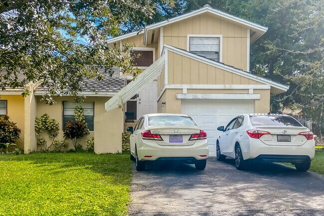 property at 10610 La Placida Dr