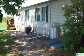 9740 Dietrich Rd in Breinigsville, PA - Building Photo - Building Photo