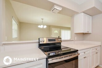 3211 21st Ave Dr W in Bradenton, FL - Building Photo - Building Photo