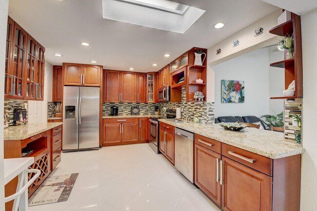 property at 5115 Cortez Ct