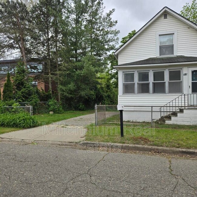 property at 23 Sylvan Ct